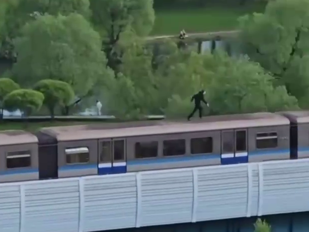 Новое развлечение зацеперов засняли в московском Бутово