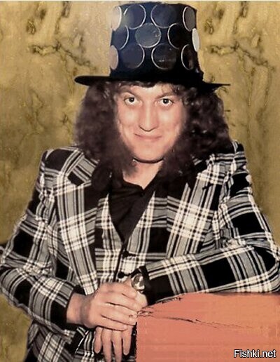 Noddy Holder сегодня день рождения (15 июня 1946 года)  