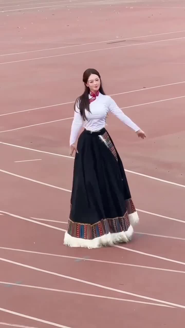 Юбка фигуристая)