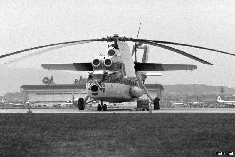 Вертолет Ми-6 в аэропорту Осаки, Япония, 25 октября 1966 года