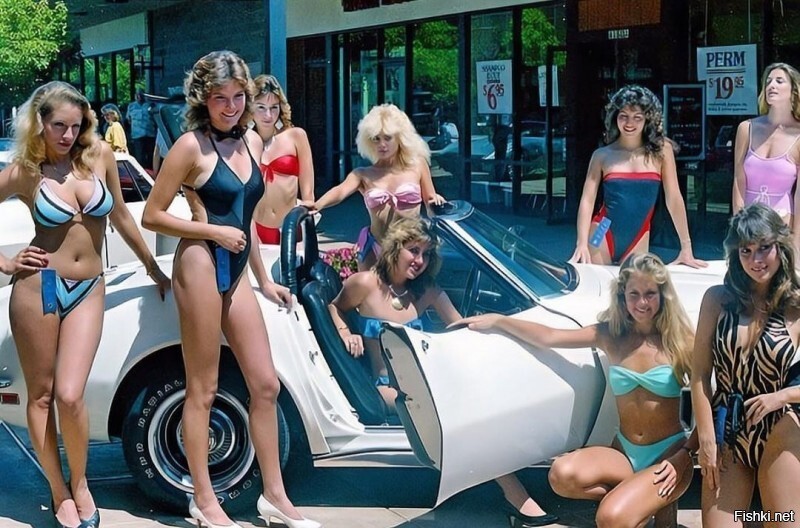 Главная особенность американских девушек 1980-х: химическая завивка волос и о...