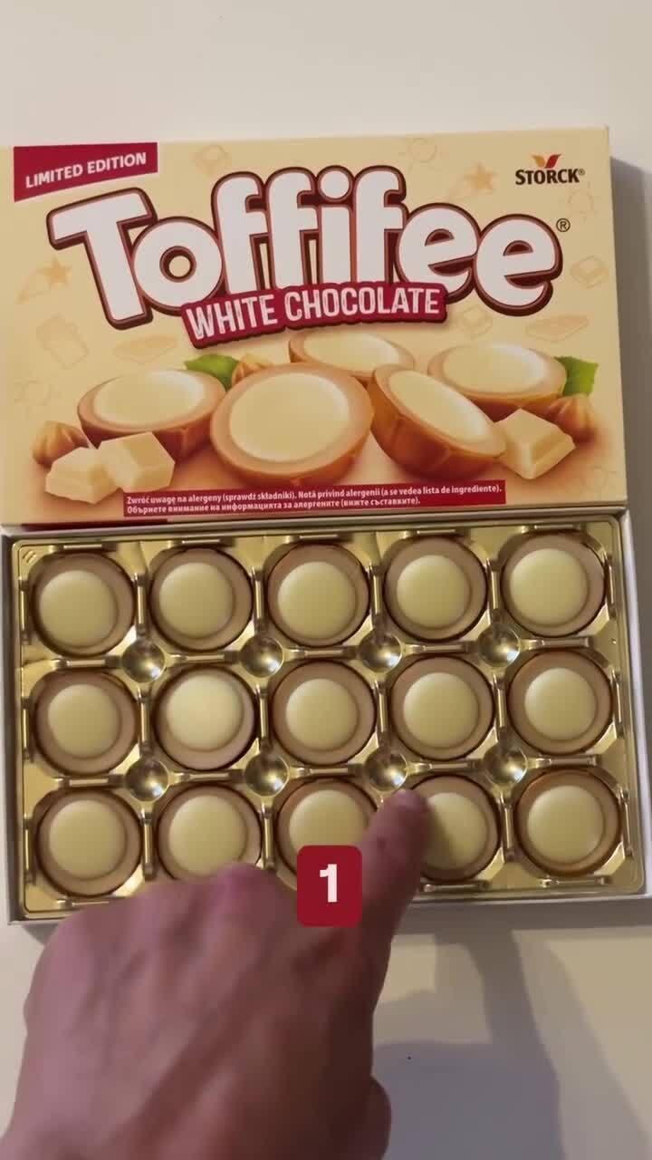 Блогер объяснила, что в упаковке Toffifee есть специальные выемки