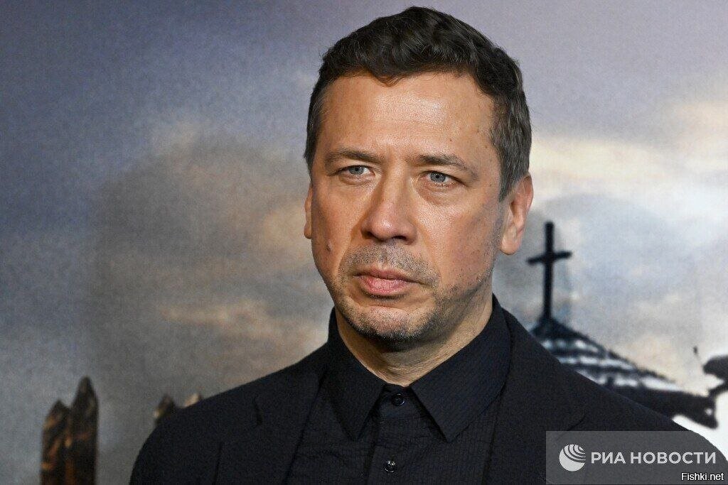 Актер из "Бумера" Андрей Мерзликин в День семьи, любви и верности развелся с ...