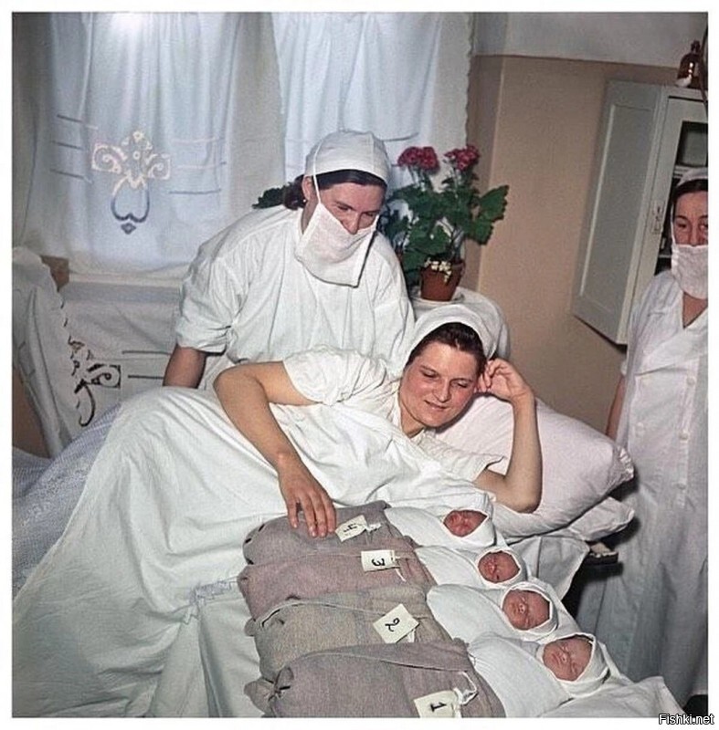 Редкое событие - в роддоме родились четыре сестры близняшки