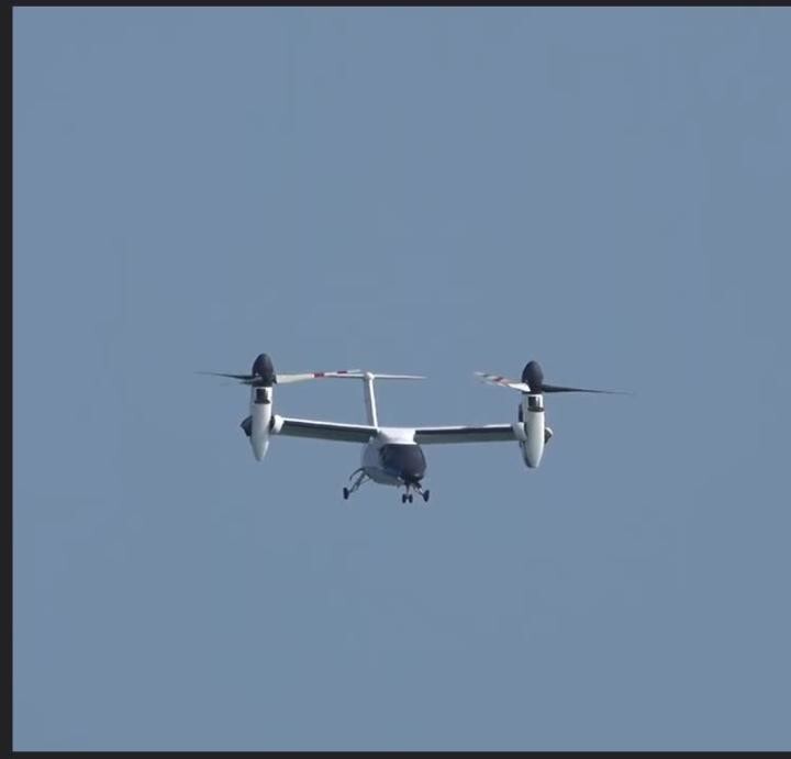 Leonardo  AW609 - первый в мире гражданский конвертоплан на авиашоу в Италии
