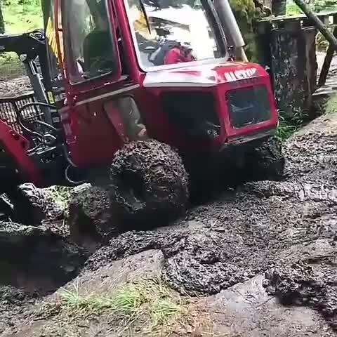 Мал, да удал
