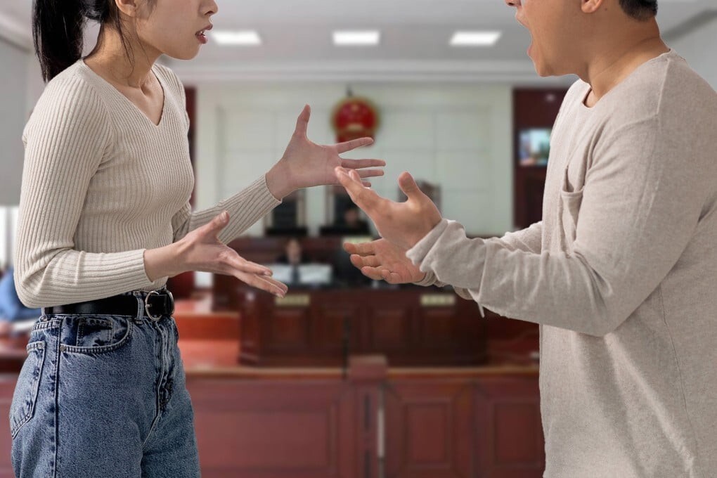 На кону $420 тысяч: в Китае неродные брат и сестра сцепились за наследство приемных родителей