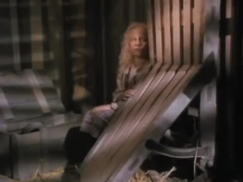 Les McKeown - Love Is Just A Breath Away