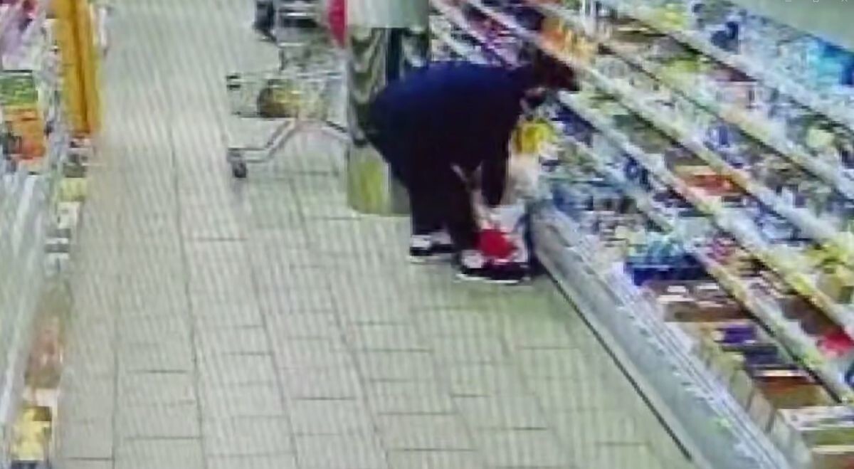 Мужчина украл из магазина 265 пачек сливочного масла
