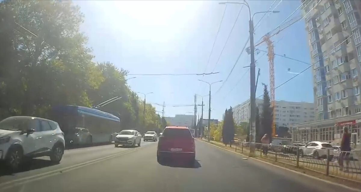 В Севастополе обрушился строительный кран