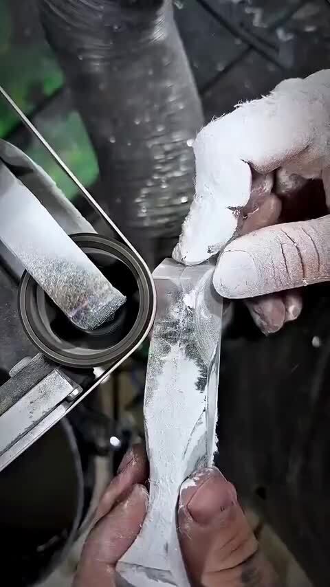 Кухонный нож "оса"