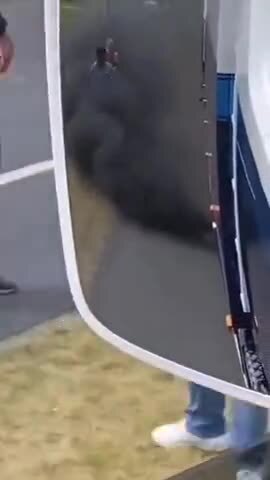 Поддержкa экоактивистов от дальнобойщика