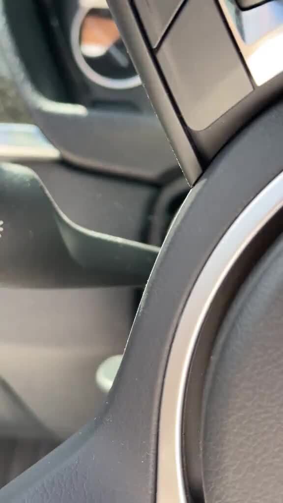 Обычный переключатель поворотников у BMW
