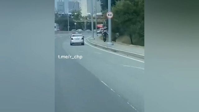 Погоня за мопедом во Владивостоке "Дерзкий какой"