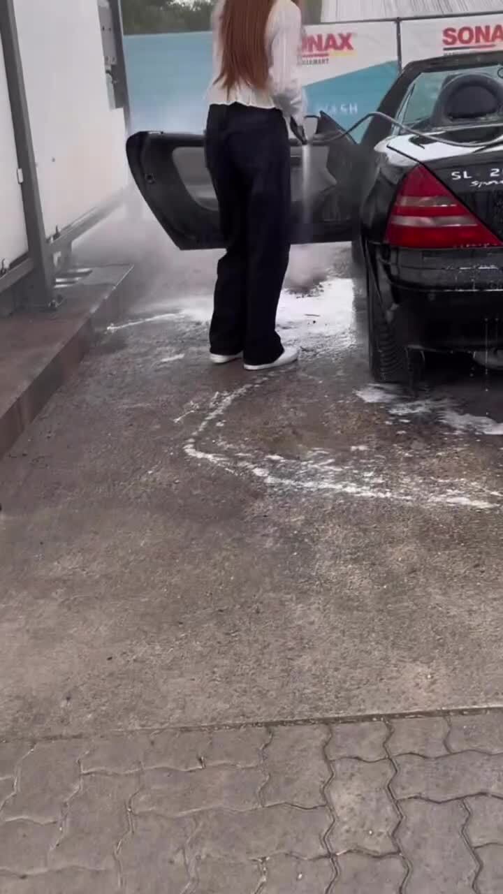 Ну, молодец какая