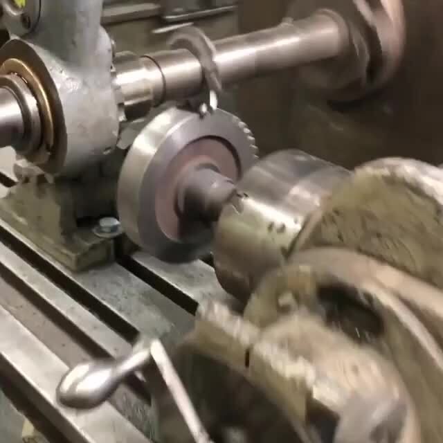 Haрезка шeстерни