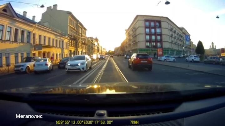 У пешеходов второй день рождения