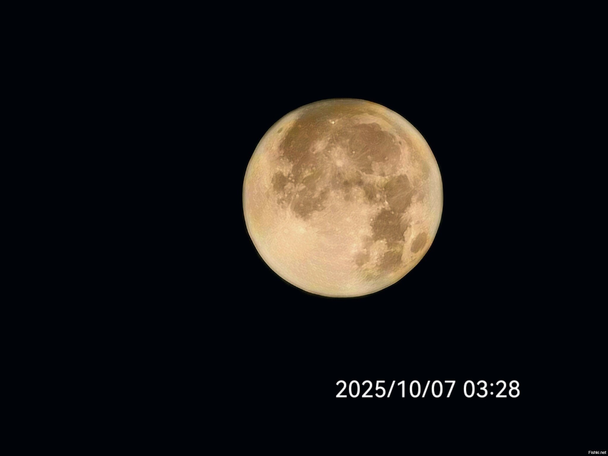 Суперлуние сегодня