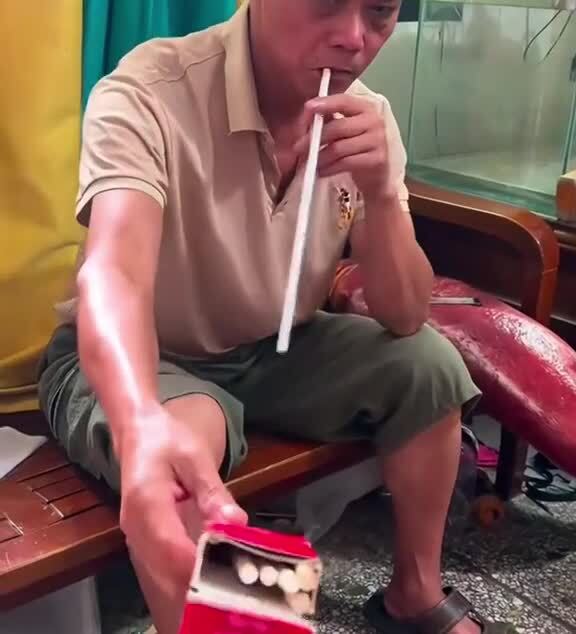 Давай закурим, товарищ, по одной