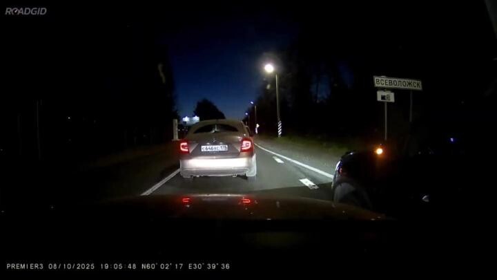 Почему он уверен, что "ЯПамехасправа