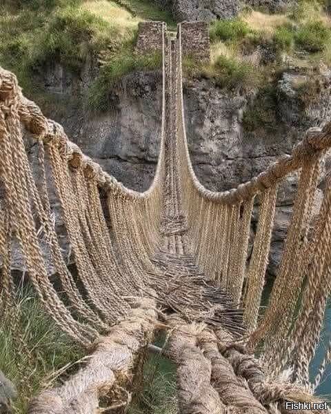 Последний подвесной мост инков в Перу