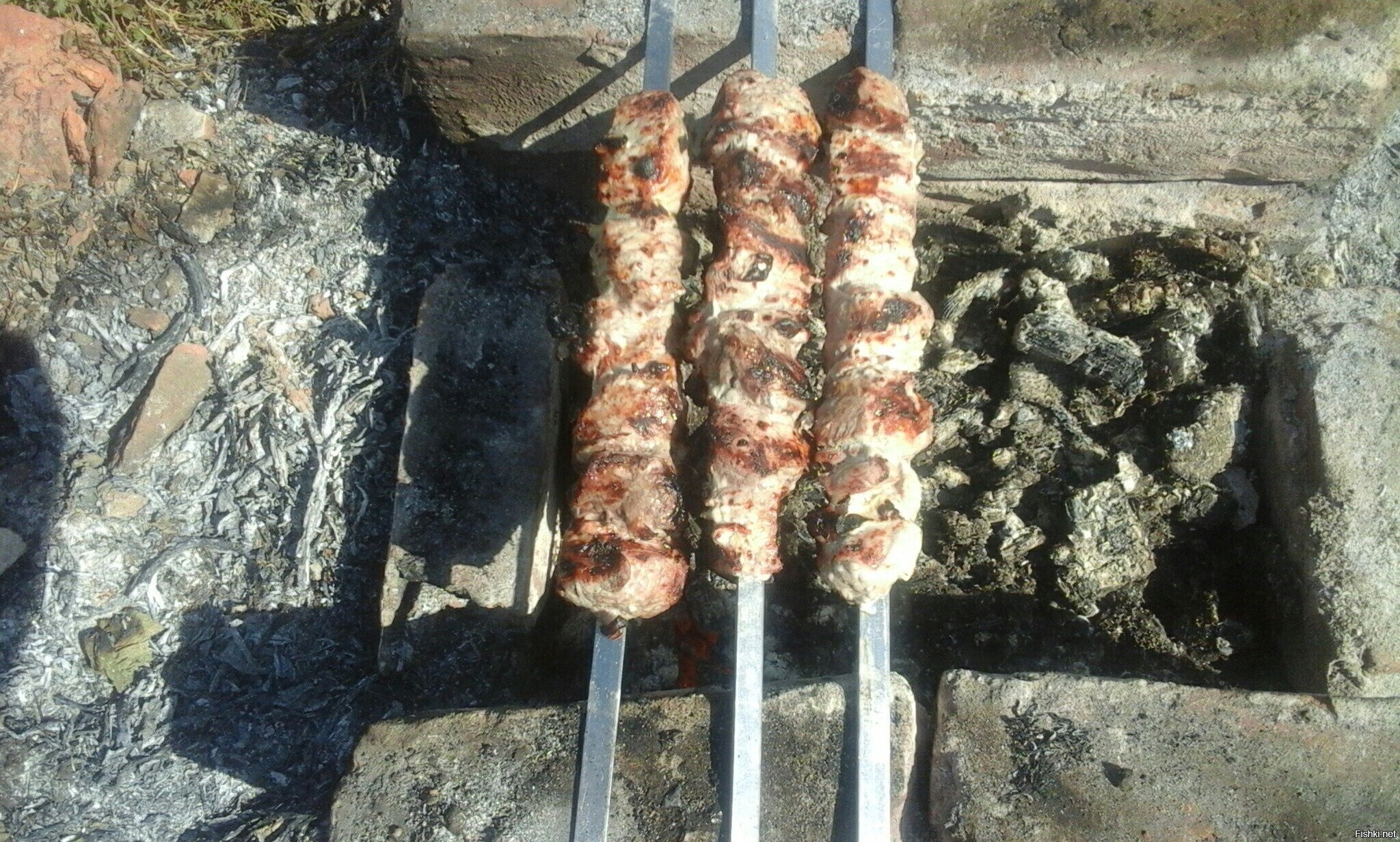 Вчера ещё днём погода была на удивление хороша, поэтому успели на участке нем...