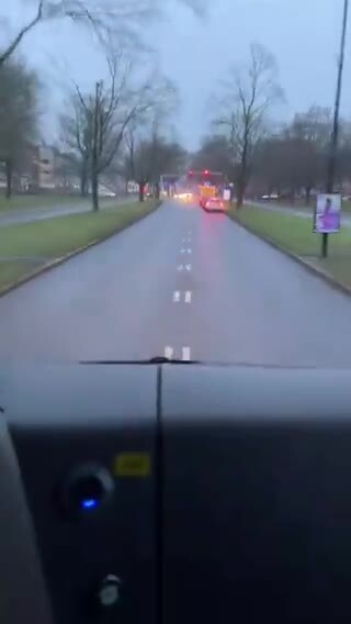 Пропускают скорую в Нидерландах