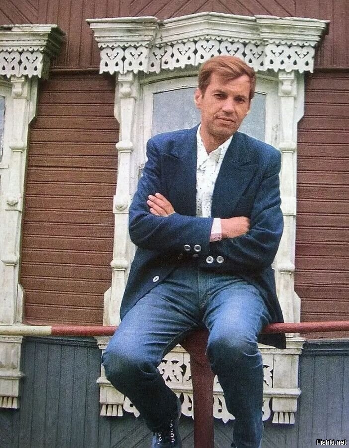 В детстве, во время войны, я видел Чабукиани, Дудинскую, Уланову, слушал Нэле...