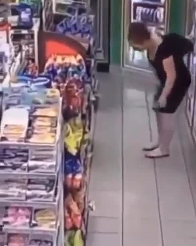 Любопытно, а вот охранники поняли, в чем секрет этой магии