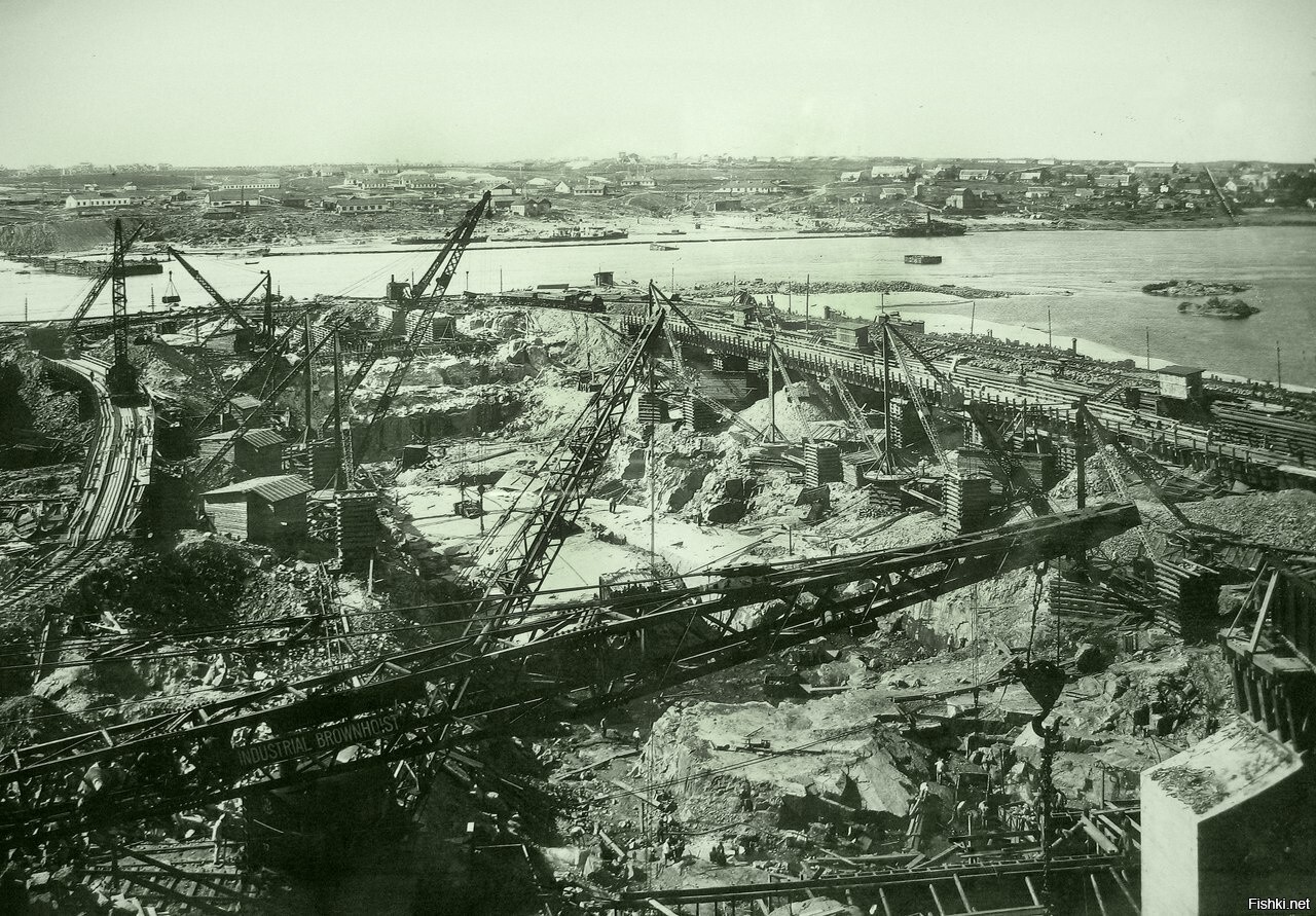 Строительство ДнепроГЭС, начало 1930-х