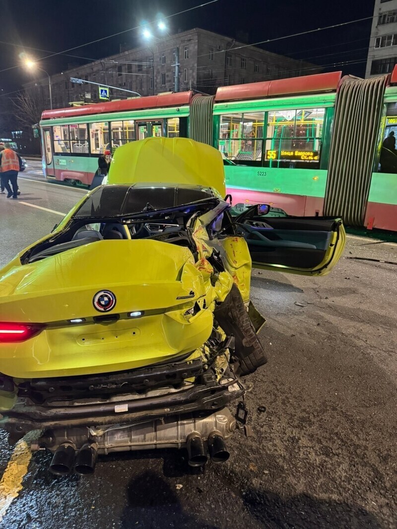 ДТП в Санкт-Петербурге "БМВ vs Трамвай vs Полиция"