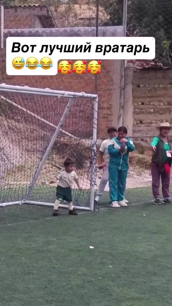 Хотел на танцы, а батя отдал на футбол