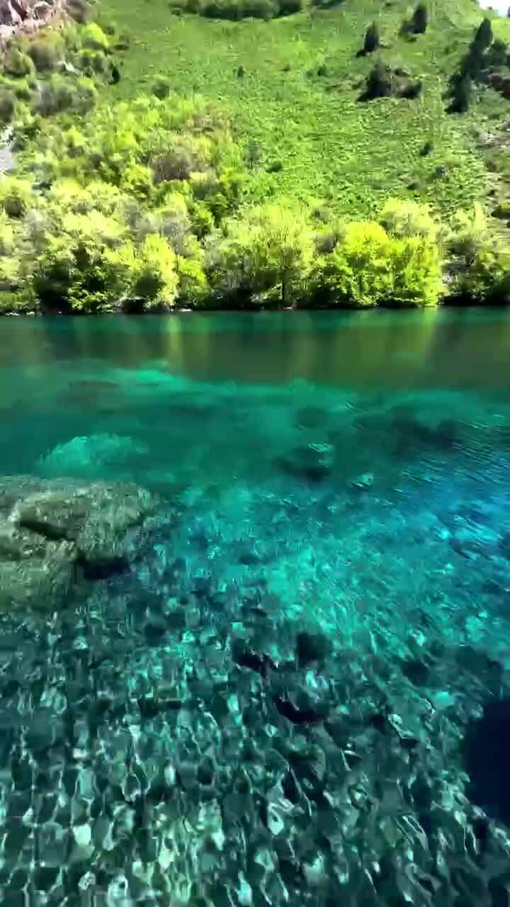 Нефритовые озёра Урунгач в Узбекистане