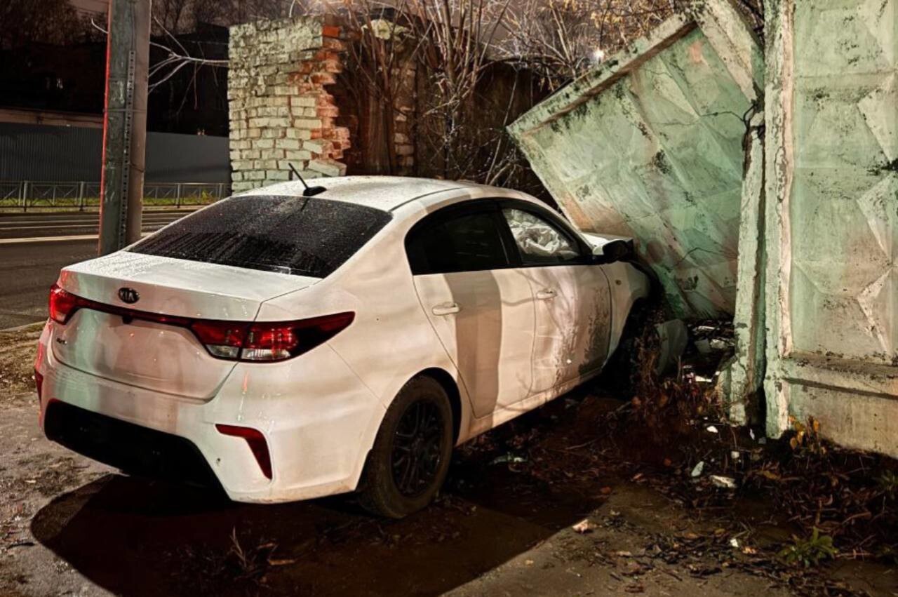 ДТП в Нижнем Новгороде "Не забор, объеду!"