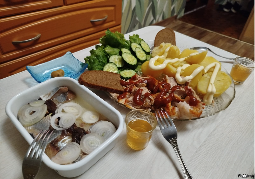 Вроде всего хватает