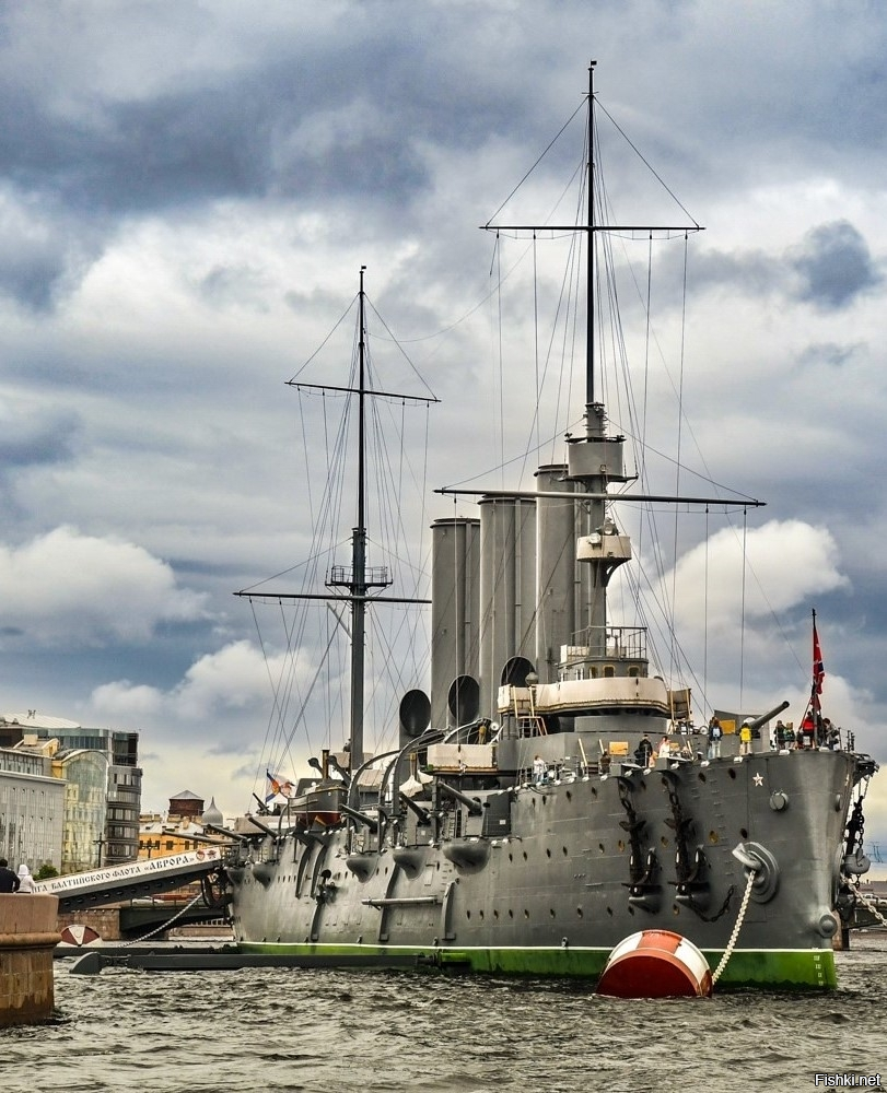 Этот судьбоносный день навсегда изменил ход истории, открыв человечеству путь...