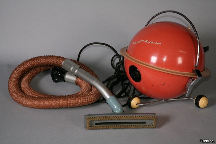 Пылесос «Сатурн» (в девичестве американский «Hoover Constellation») выпускалс...