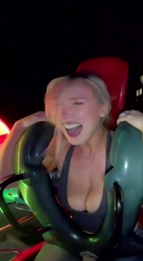 Подушки безопасности срабатывают ещё до того, как происходит столкновение