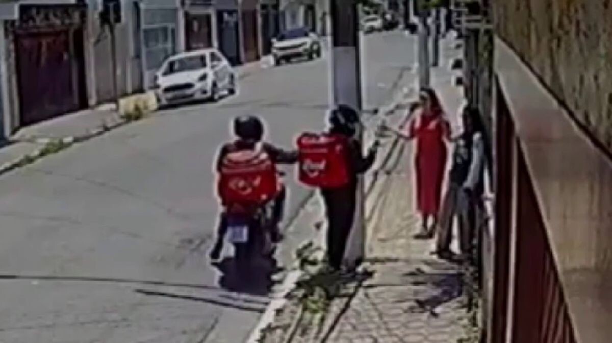 Женщина удивила бандитов во время ограбления