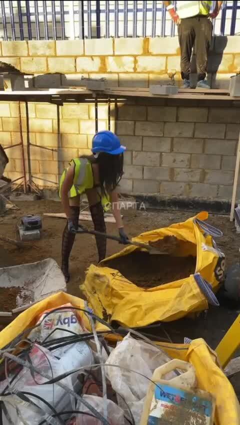 Чем занять проституток в оставшиеся 57 минут