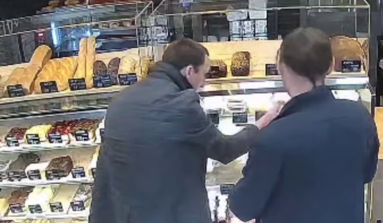 Сладкоежки ограбили булочную в Санкт-Петербурге