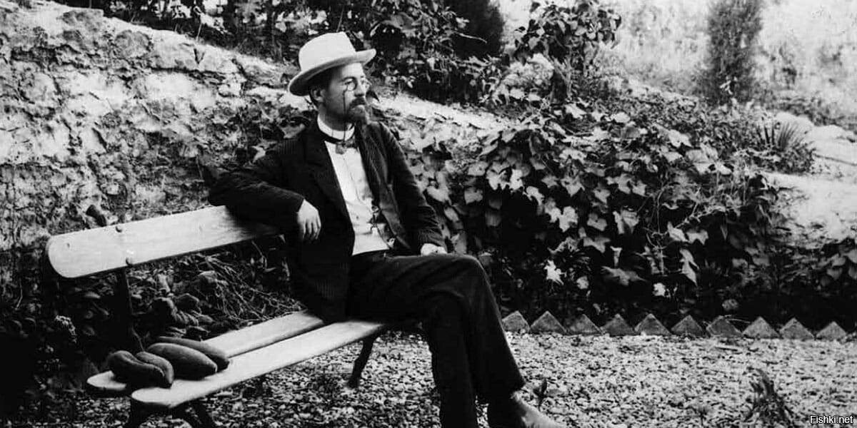 Я двадцать пять лет читаю критику на мои рассказы, а ни одного ценного указан...