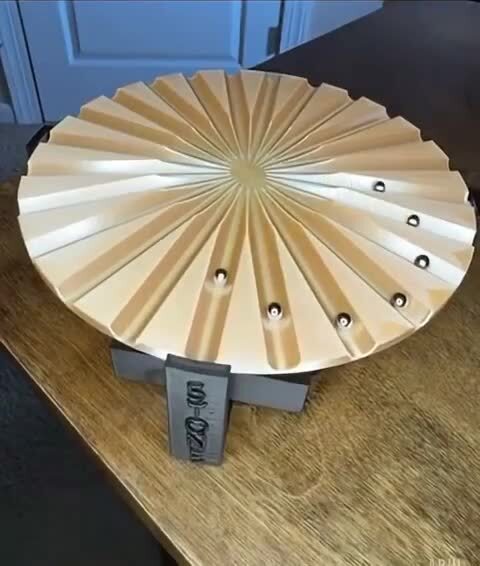 Бесконечная магнитная петля