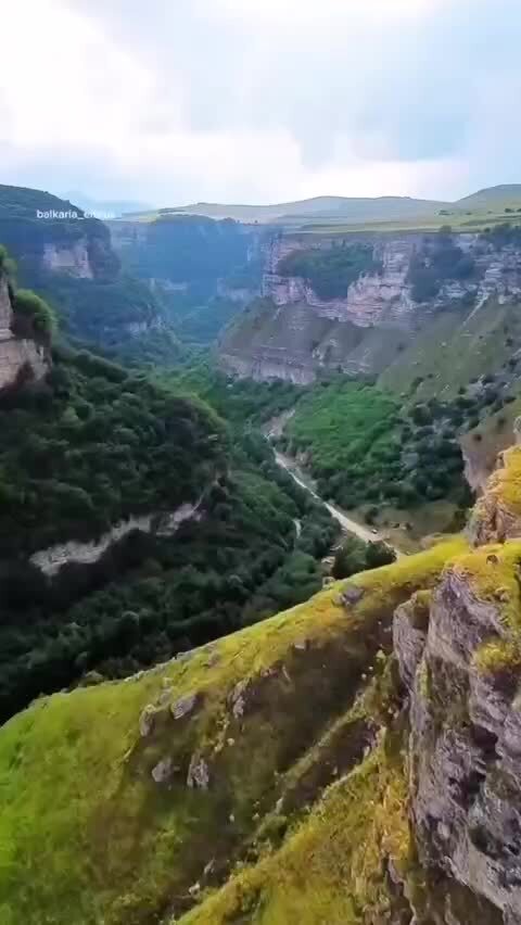Тызыльское ущелье в 