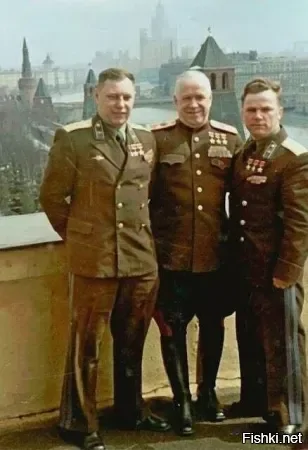 Трижды Герои Советского Союза (на тот момент)