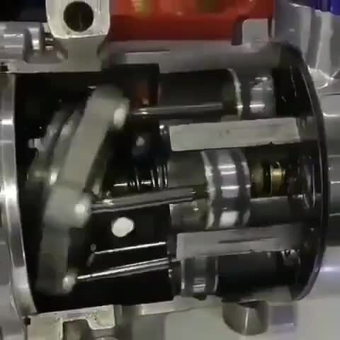 Автомобильный компрессор для фреона