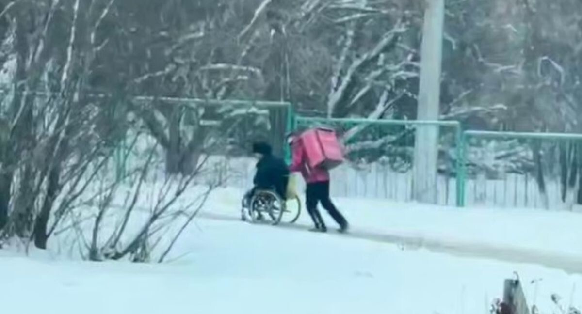 Добрый поступок курьера в Новокузнецке