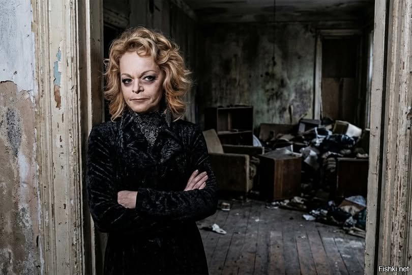 Лариса Долина — с вещами на выход…
