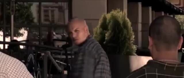 Трудно быть богом