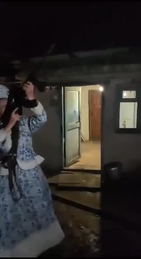 Пессимисту тут тоже поздравление 